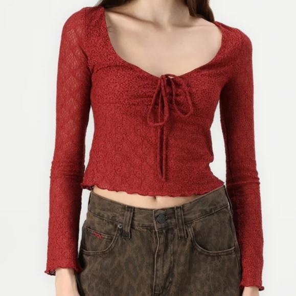 BDG Tops - BDG Urban Outfitter Kimchi Blue Quinn Lace Long Sleeve Top Medium